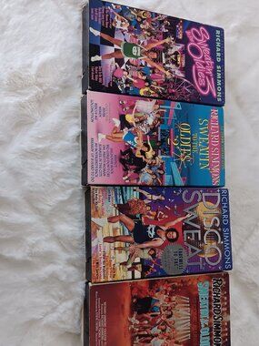 Lot of 4 VHS Tapes- Sweatin To The Oldies 1-2-3 & Disco Sweat